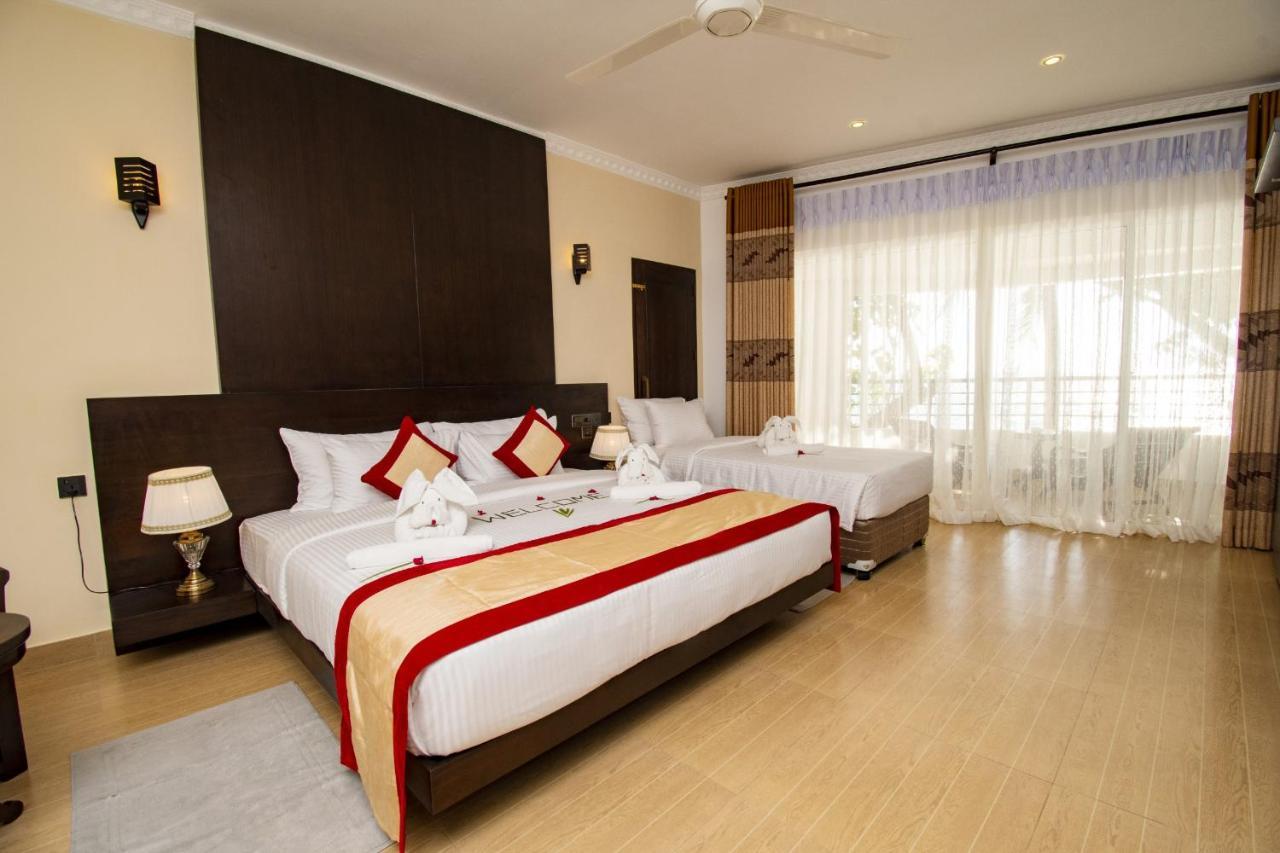 Manara Beach Resort Beruwala Exterior photo